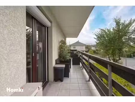 à vendre – t3 lumineux avec balcon et vue dégagée à seyssins