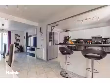maison t7 de 135 m² à combs-la-ville 77380