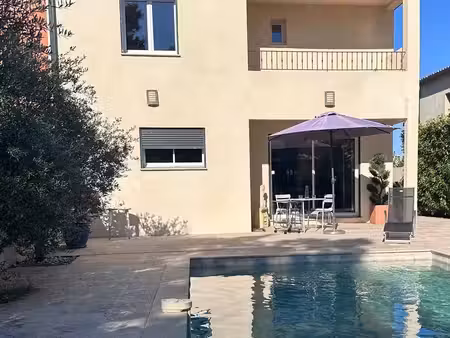 uzès – villa contemporaine 170 m² · 4 chambres · piscine · dpe a
