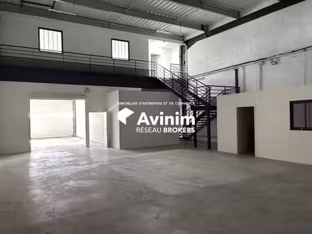 location entrepôt la ciotat 13600 395m²