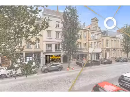 ruime kantoorruimte 134 m² pal in het historische stadscentrum van ieper