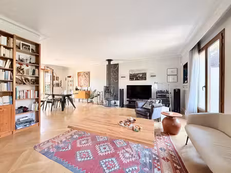 vente maison 7 pièces  160.00m²  champigny