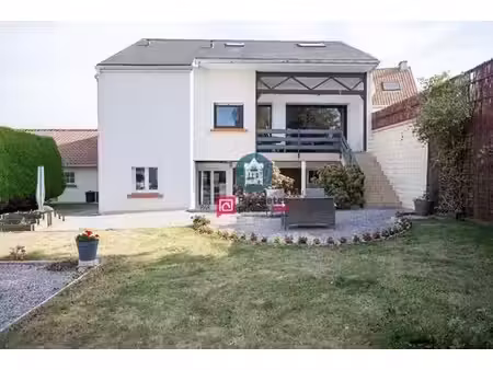maison de luxe de 8 pièces en vente à beuvrequen  hauts-de-france
