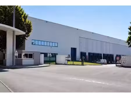 location entrepôt / local d'activités marly la ville 6 465 m²