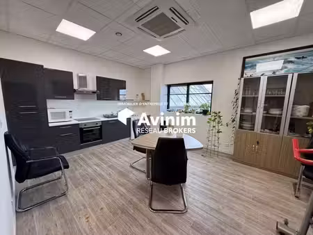 location bureaux cergy 95800 198m² à 700m²