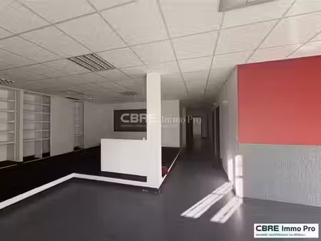 location bureau poitiers 170 m²