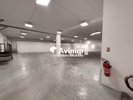 location bureaux cergy 95800 198m² à 700m²