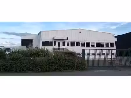 location local d'activités fretin 1 400 m²