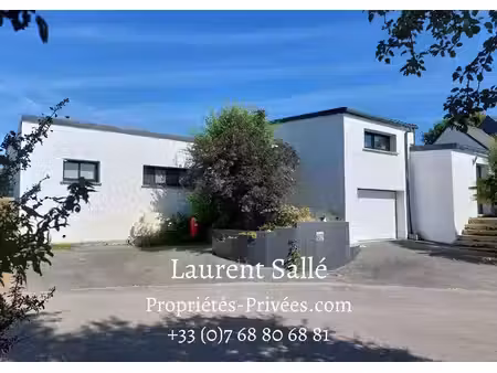 maison de plain-pied avec dépendance  a deux pas de la mer !