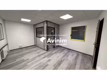 location local d’activités gonfreville-l’orcher 76700 408m²