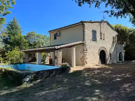 vente maison 4 pièces 96m2 vidauban 83550 - 315000 € - surface privée