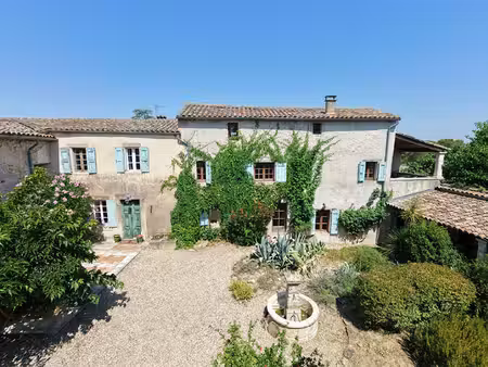 mas en pierre du xviiie siècle avec piscine et dépendances   cardet (30)
