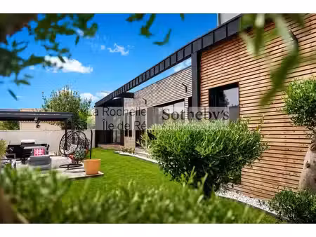 villa contemporaine à 300 mètres de la plage