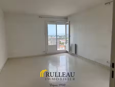 appartement t3 avec vue panoramique: proche des commodités