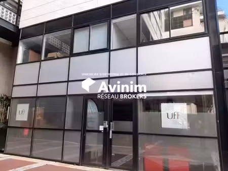 location commerce enghien-les-bains 95880 212m²