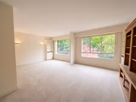 neuilly-sur-seine – quartier château | 3 pièces au calme avec parking