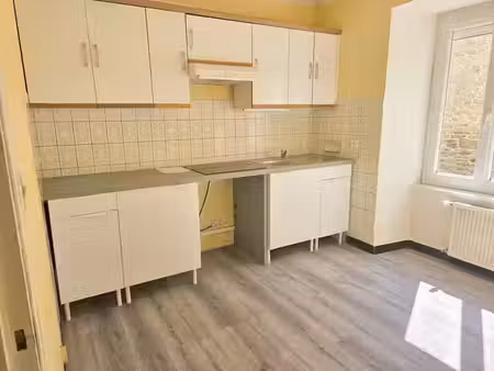 location appartement 5 pièces 95 m² à quintin (22800)