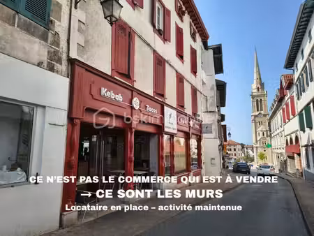 murs commerciaux occupés à vendre – hyper-centre d'hasparren