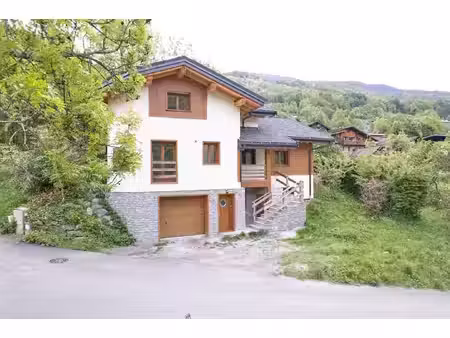 chalet individuel - 8 pièces - bourg-saint-maurice