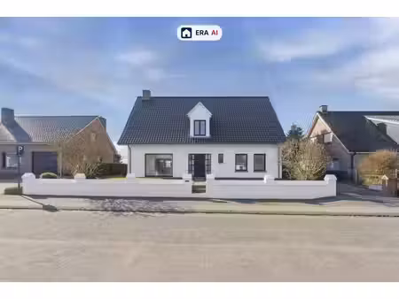 huis te koop in lo-reninge met 6 slaapkamers