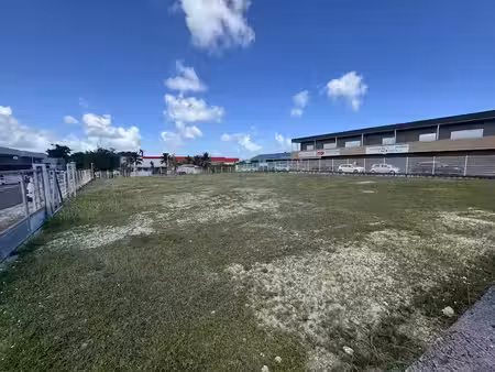 location terrain 1761 m² à baie mahault (97122)  6 697 €