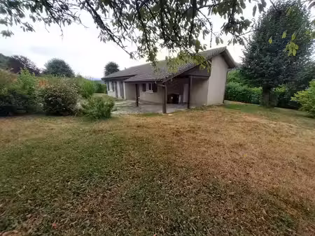 location maison 4 pièces 100 m² à chirens (38850)  1 090 €