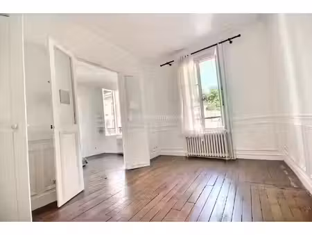 location appartement 2 pièces 43 m2 à asnières-sur-seine