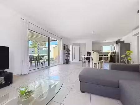 vente villa 4 pièces 90 m² à nimes (30000)  329 000 €
