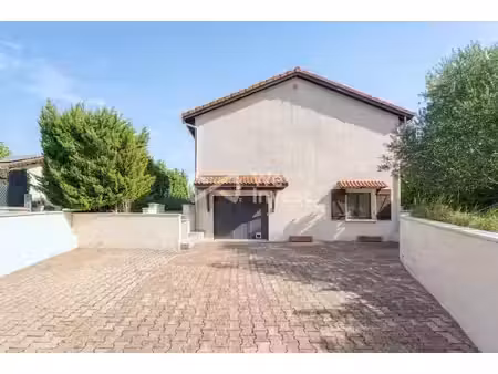 vente maison 5 pièces 114 m² à venissieux (69200)  329 000 €