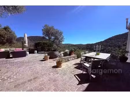 villa de luxe de 3 chambres en vente bargemon  france