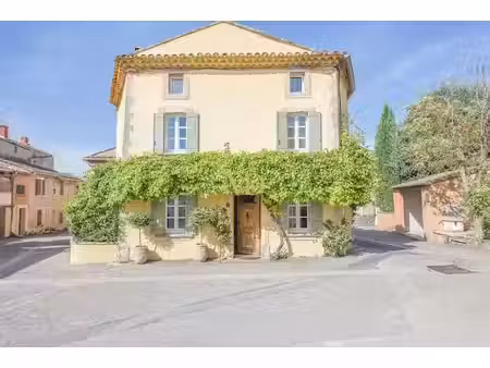 vente maison 5 pièces 135 m² à roussillon (84220)  580 000 €