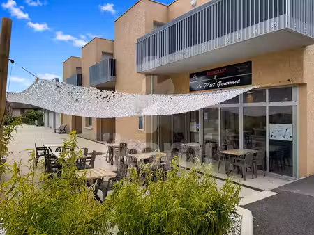 vente locaux professionnels 0 pièces 133 m² à les abrets (38490)  80 000 €