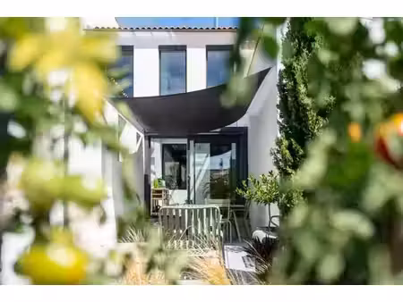 maison de 6 pièces de luxe en vente à saint-sulpice-de-royan  nouvelle-aquitaine
