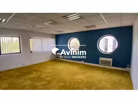 location bureaux orléans 45000 100m²