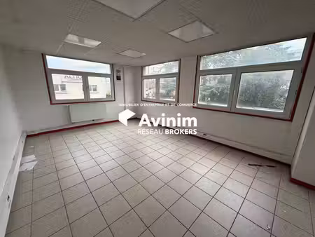 location bureaux argenteuil 95100 150m²