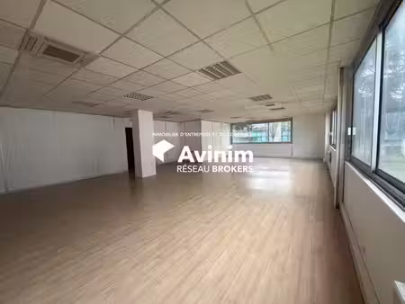 location bureaux les ulis 91940 40m² à 110m²