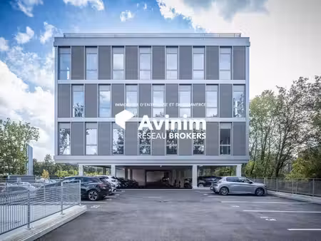 location bureaux nantes 44300 404m²