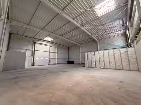 vente locaux professionnels 0 pièces 325 m² à pleuven (29170)  402 420 €