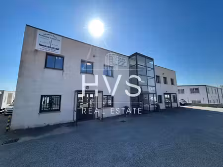 achat local professionnel 75m² eguilles 13510