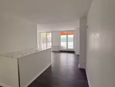 location appartement 5 pièces 107 m² à tassin-la-demi-lune (69160)