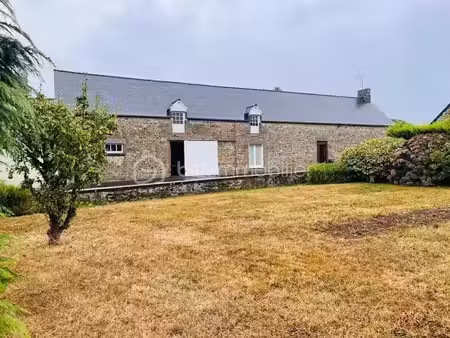 vente maison 3 pièces 104.27 m² à le chatellier (35133)  170 000 €