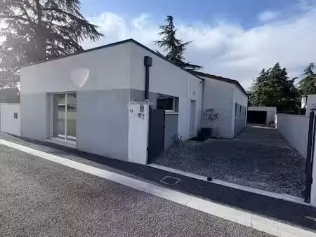vente maison 5 pièces 117 m² à gond-pontouvre (16160)  283 000 €