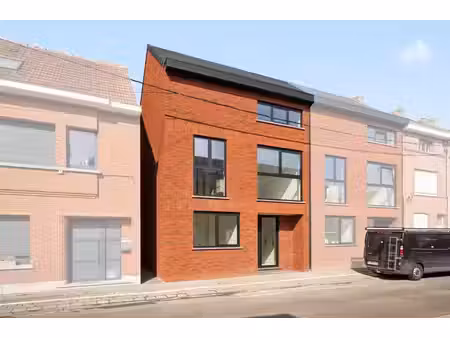 maison ben semi-ouverte à la limite entre malines et bonheid