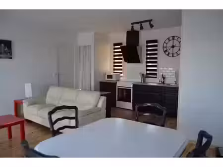 location appartement 3 pièces 66 m² à soucieu-en-jarrest (69510)