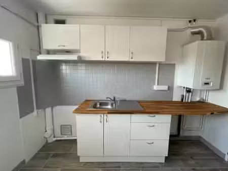 location appartement 3 pièces à libourne (33500) : à louer 3 pièces / 63m² libourne