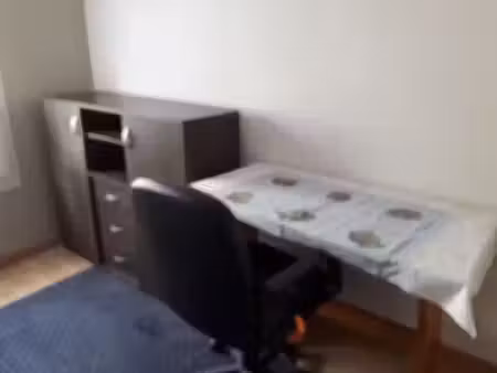 location appartement 1 pièce 10 m² à magny-le-hongre (77700)