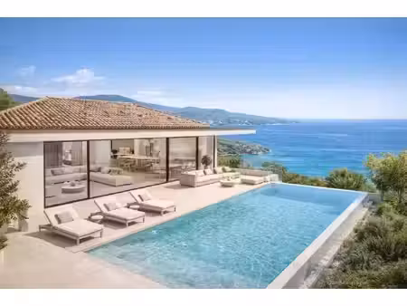 vente appartement 5 pièces 390 m² grimaud (83310)