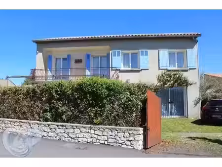 vente maison 6 pièces 122 m² saint-christol (84390)