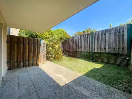 appartement 2 pièces 42m² avec jardinet & parking - dourdan