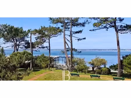 appartement avec terrasse en bord de mer arcachon (33)